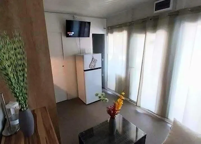 Mobilehome Lana Kamp alanı