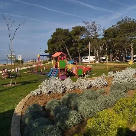 Mobilehome Lana * بريفلاكا