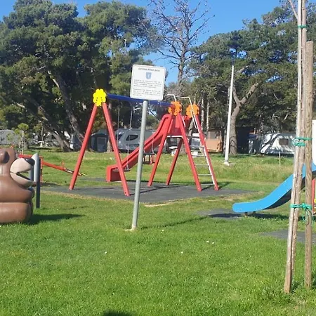 مكان تخييم Mobilehome Lana