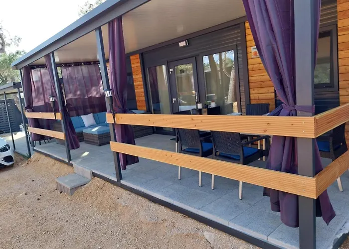 Mobilehome Lana Кемпинг Привлака