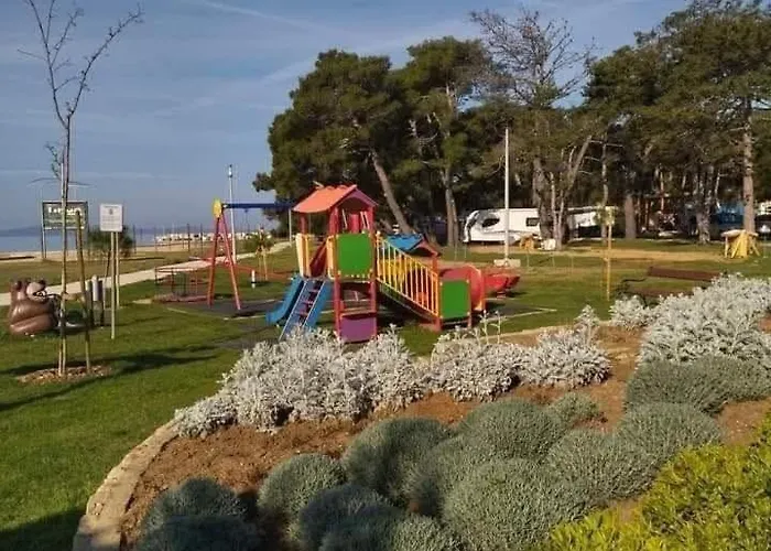 Mobilehome Lana * Привлака